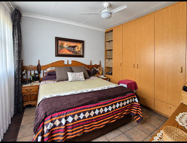 3 BEDROOM HOUSE FOR SALE IN THREE RIVERS